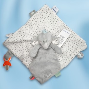 Eléphant NOUKIES doudou plat Anna