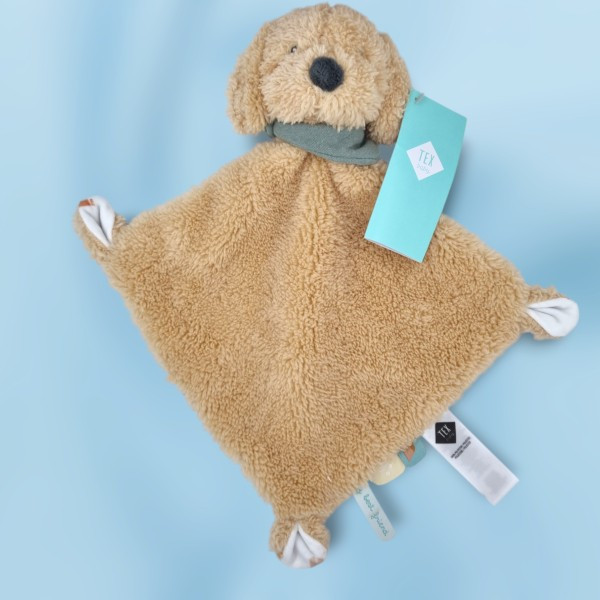 Chien TEX BABY Carrefour doudou plat beige