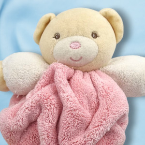 Ours KALOO doudou boule rose "Plume"