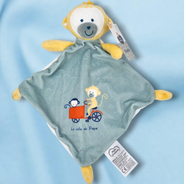 SOS doudou singe MOTS D'ENFANTS Leclerc doudou plat Le vélo de Papa