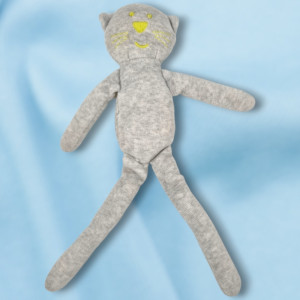 Sos doudou chat Bout'chou Monoprix gris brodé jaune