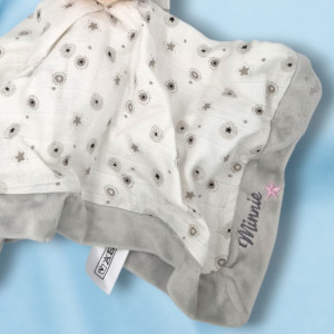 Minnie DISNEY NICOTOY plat en lange blanc et gris