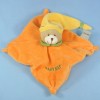Ours BABY NAT' doudou plat carré orange