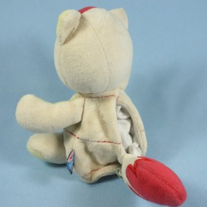 Chat SUCRE D'ORGE doudou cajou beige et vert mouchoir blanc