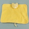 Chat TEX CARREFOUR doudou rectangle plat jaune