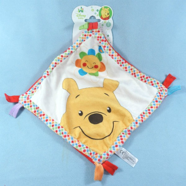 Winnie DISNEY NICOTOY doudou carré plat fleur NEUF