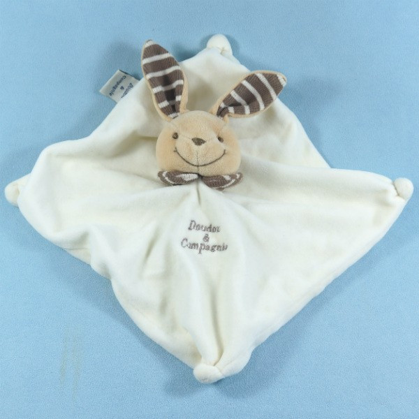 Lapin DOUDOU ET COMPAGNIE carré plat beige