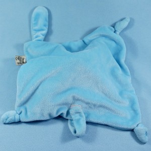 Dauphin MOTS D'ENFANTS doudou carré plat bleu