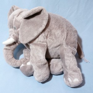 Eléphant IKEA doudou en peluche gris +/- 30 cm