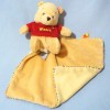 Winnie DISNEY NICOTOY doudou carré plat jaune tour tissu abeille