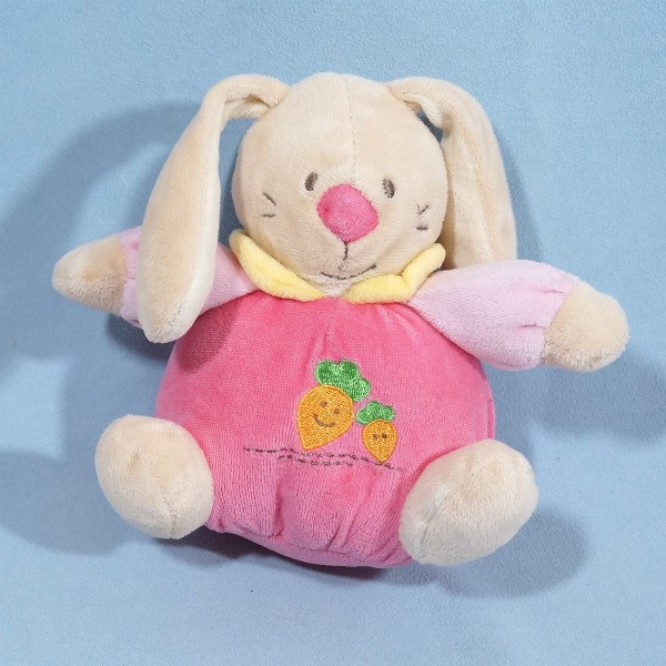 Lapin MAXITA doudou boule rose carottes