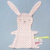 Lapin DPAM sos doudou Du Pareil Au Même lange rose et blanc