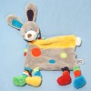 Lapin MOTS D'ENFANTS doudou plat beige ronds de couleurs