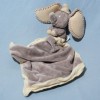 Eléphant NICOTOY doudou Dumbo plat Disney gris