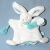 Lapin DOUDOU ET COMPAGNIE "Pompon" blanc et bleu vert marionnette