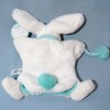Lapin DOUDOU ET COMPAGNIE "Pompon" blanc et bleu vert marionnette