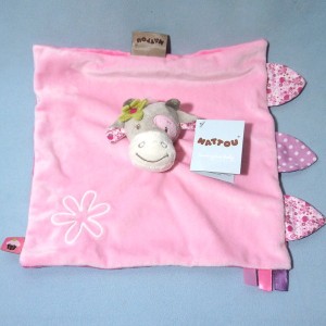 Vache NATTOU doudou carré plat rose Alizée
