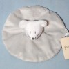Souris GRAIN DE BLE doudou rond plat gris