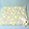 Couverture GRAIN DE BLE Génération Z gris et blanc citron