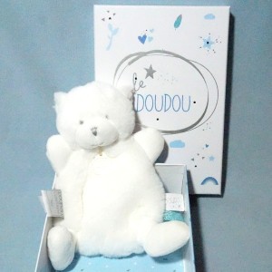Ours DOUDOU ET COMPAGNIE blanc