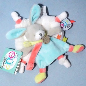 Lapin ou Chien DOUDOU ET COMPAGNIE plat Tatoo bleu et blanc