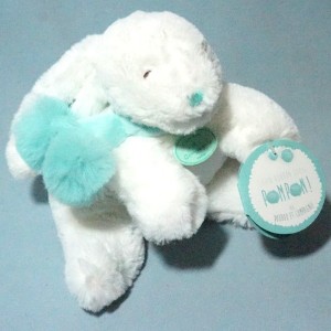 Lapin DOUDOU ET COMPAGNIE "Pompon" blanc et vert 25 cm