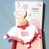 Lapin DOUDOU ET COMPAGNIE blanc et rose "Les acidulés"