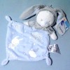 Lapin MOTS D'ENFANTS doudou plat bleu luminescent
