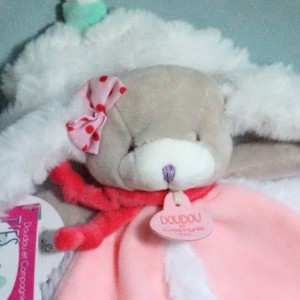 Chien DOUDOU ET COMPAGNIE "Doudou Tatoo" rose