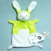 Lapin GRAIN DE BLE doudou plat vert et blanc