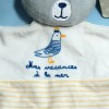Ours MOTS D'ENFANTS doudou plat "Mes vacances à la mer"