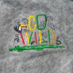 Mickey DISNEY Baby doudou carré plat gris Go Wild
