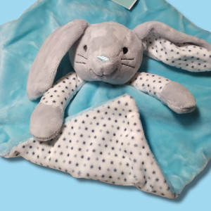 Lapin OKAÏDI OBAÏBI doudou plat bleu