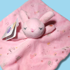 Lapin MOTS D'ENFANTS doudou plat rose