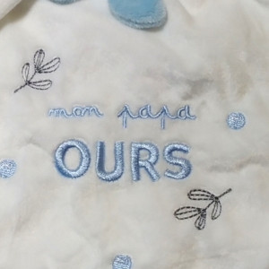 Ours MOTS D'ENFANTS doudou cape bleue "mon papa OURS"