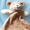 Doudou ours triangle plat beige