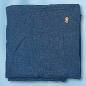 Lange OKAÏDI OBAÏBI doudou carré plat bleu